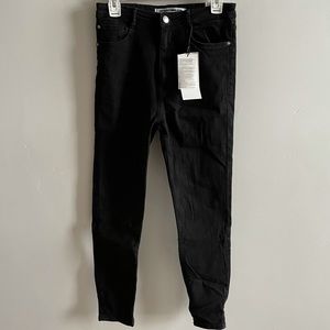 NWT Zara - Super Hi Rise Jeans